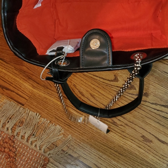 Handbag - Picture 4 of 4